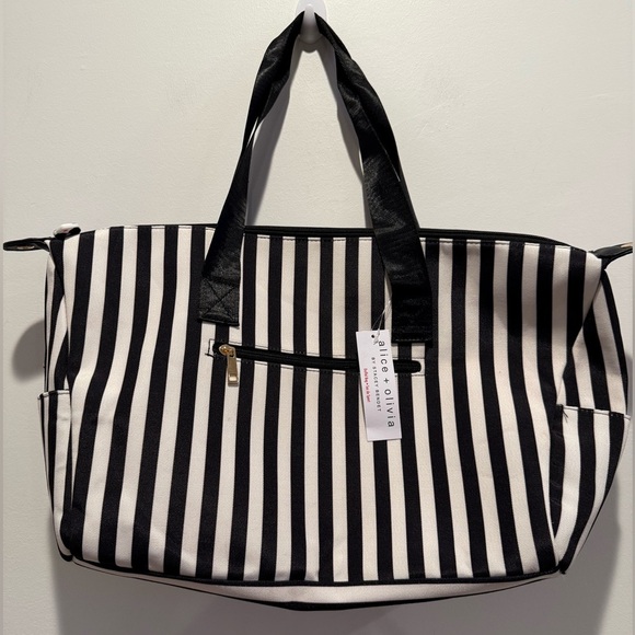 Alice + Olivia Stacey Bendet Black and White Striped Duffle Tote Bag NWT - Picture 2 of 10